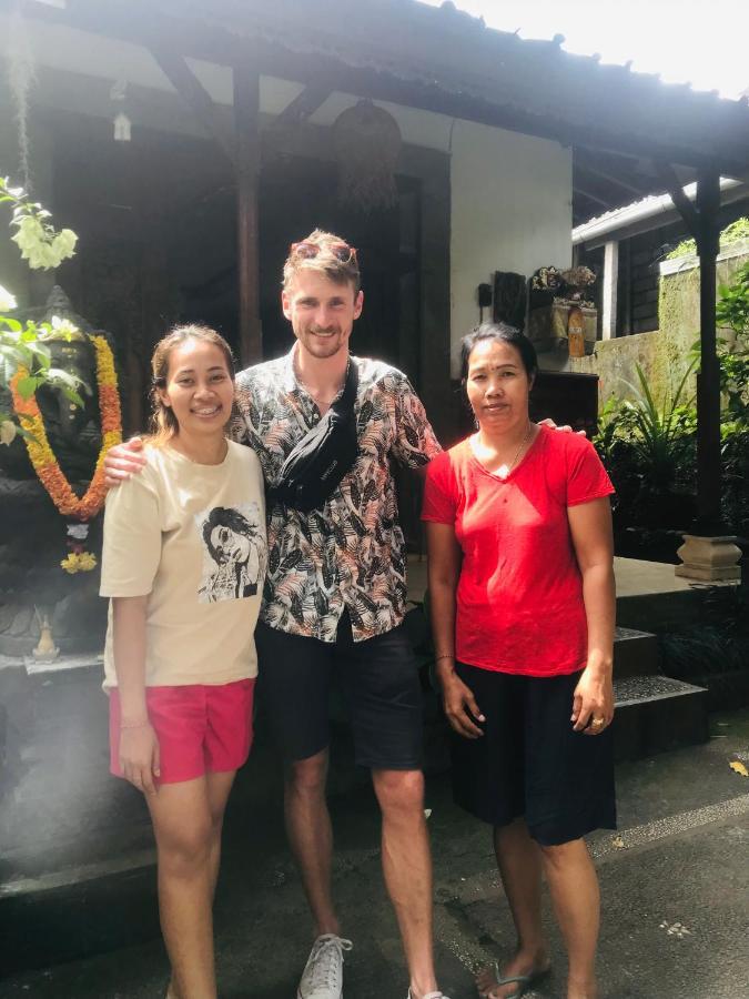 Yasa Backpackers House Hostel อูบุด ภายนอก รูปภาพ